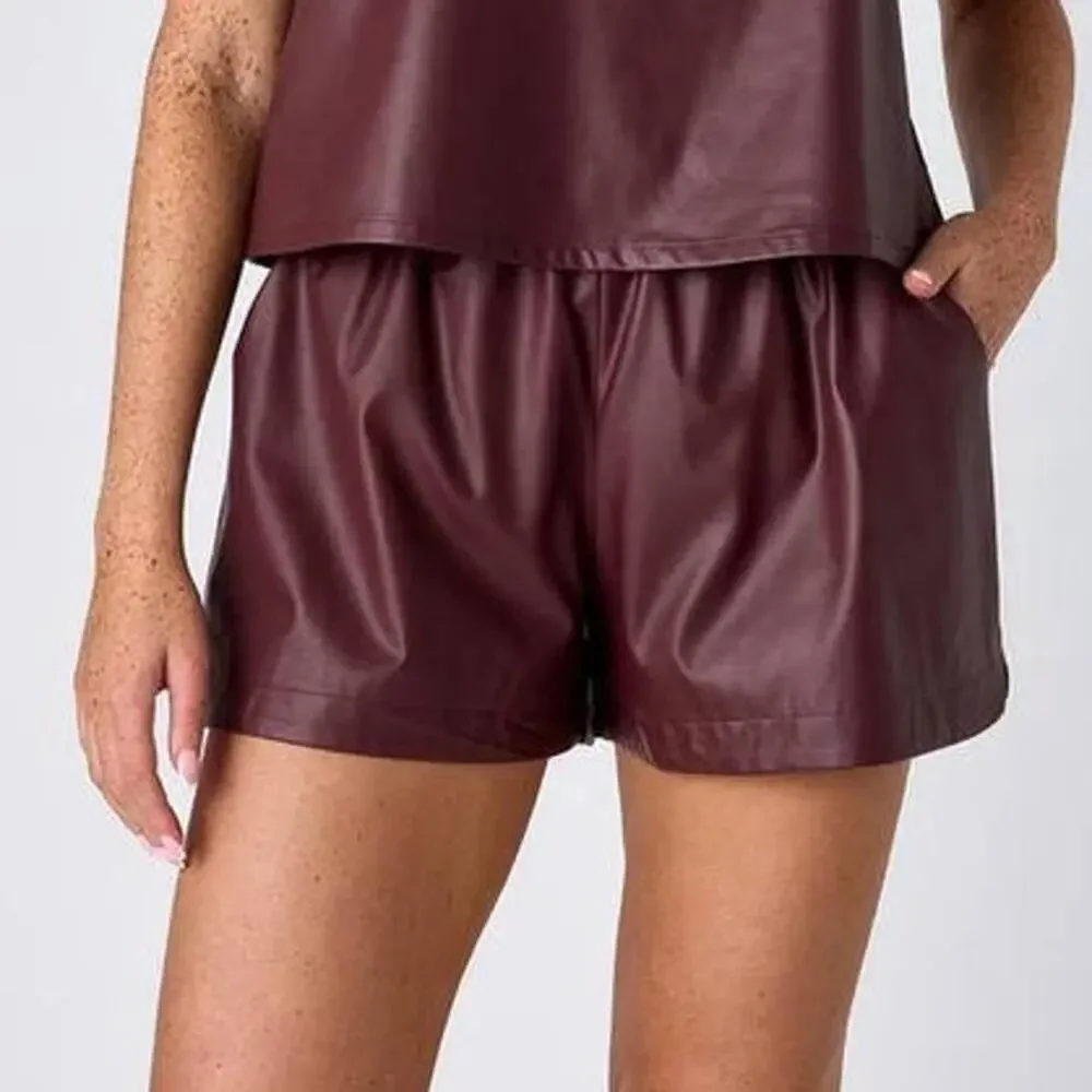 Crosby by Mollie Burch Cailan Vegan Leather Short Fig M NWT Minimalist BohoChic